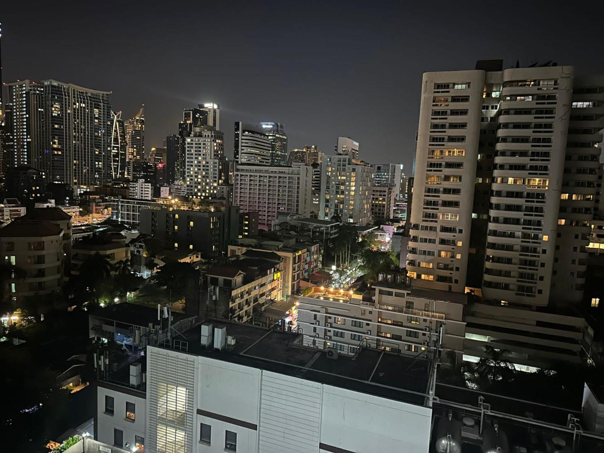 Apartmán Omni Tower Sukhumvit Soi 4 Direct Bangkok Exteriér fotografie