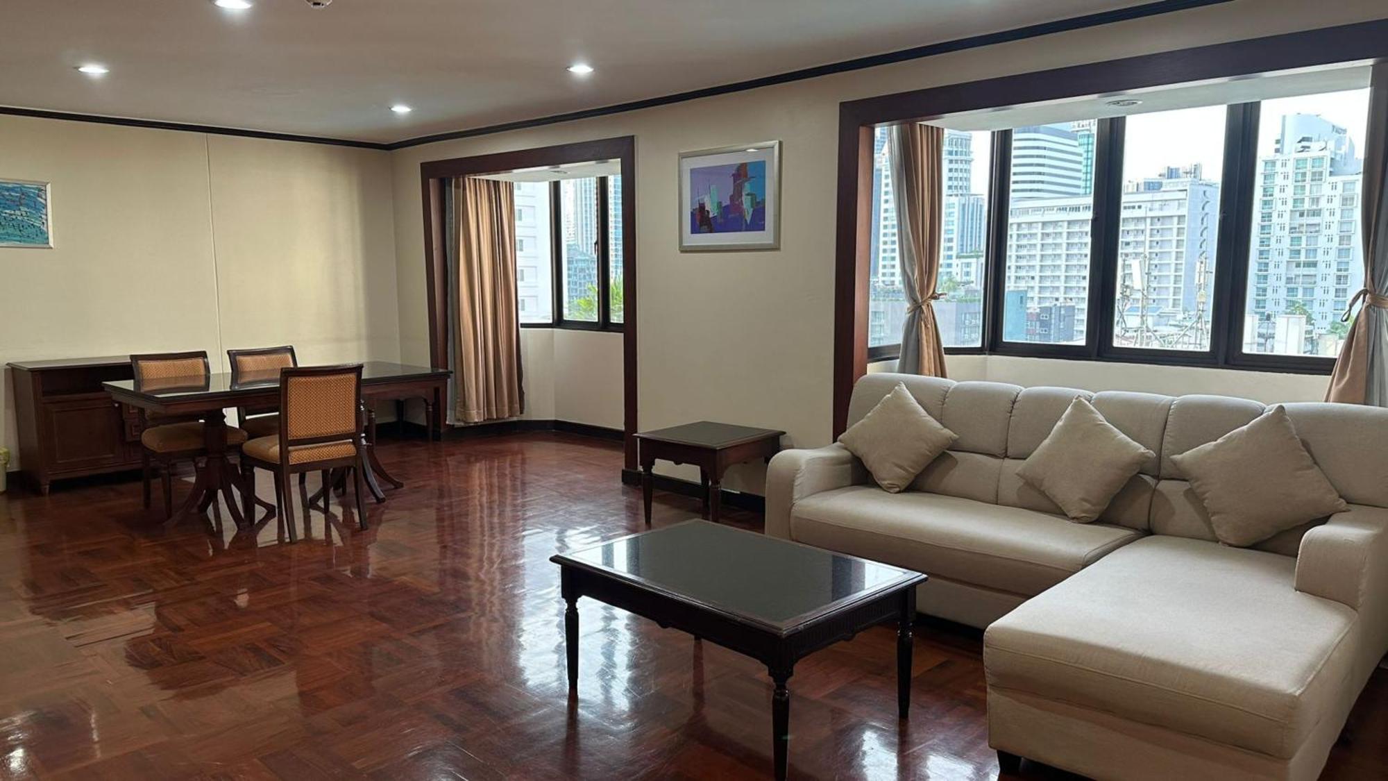 Apartmán Omni Tower Sukhumvit Soi 4 Direct Bangkok Exteriér fotografie