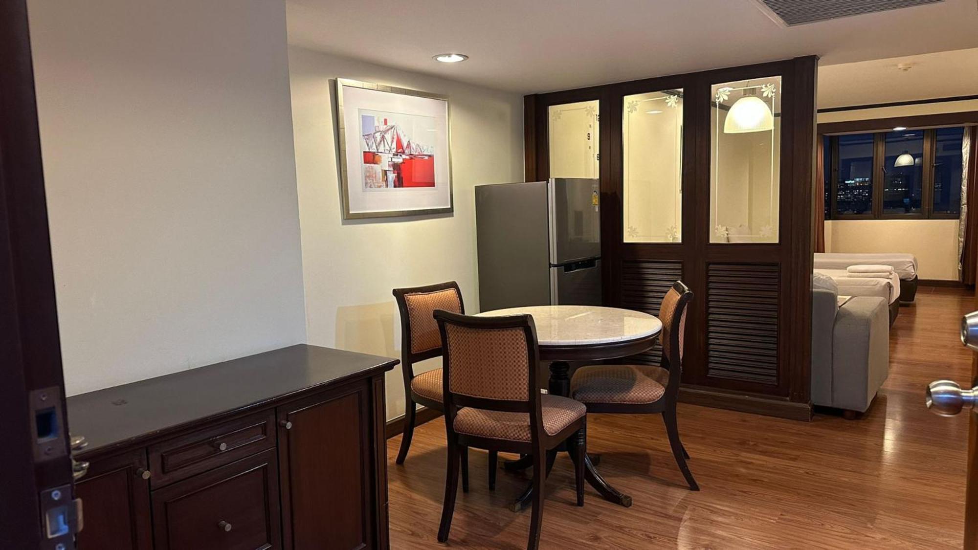 Fully Furnished Omni Tower Apartments Nana - Sukhumvit Soi 4 Bangkok Exteriér fotografie