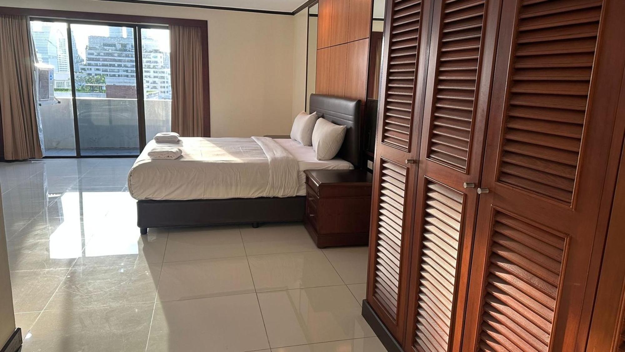 Apartmán Omni Tower Sukhumvit Soi 4 Direct Bangkok Exteriér fotografie