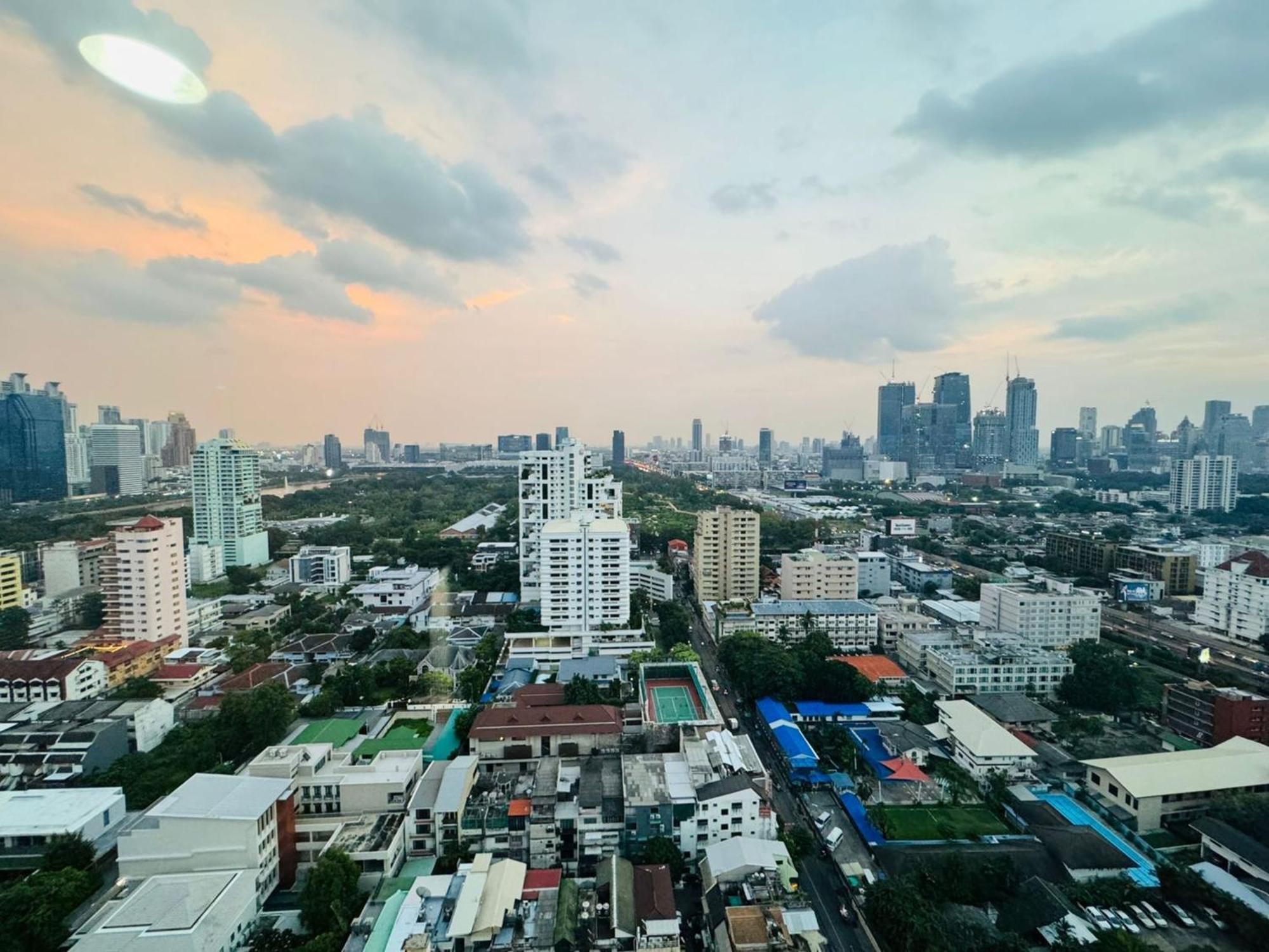 Apartmán Omni Tower Sukhumvit Soi 4 Direct Bangkok Exteriér fotografie