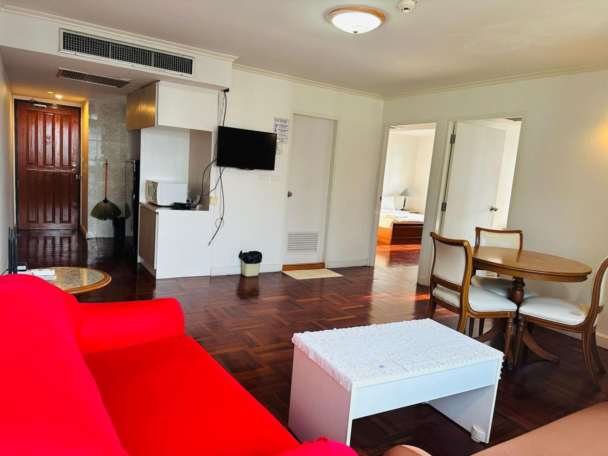 Fully Furnished Omni Tower Apartments Nana - Sukhumvit Soi 4 Bangkok Exteriér fotografie
