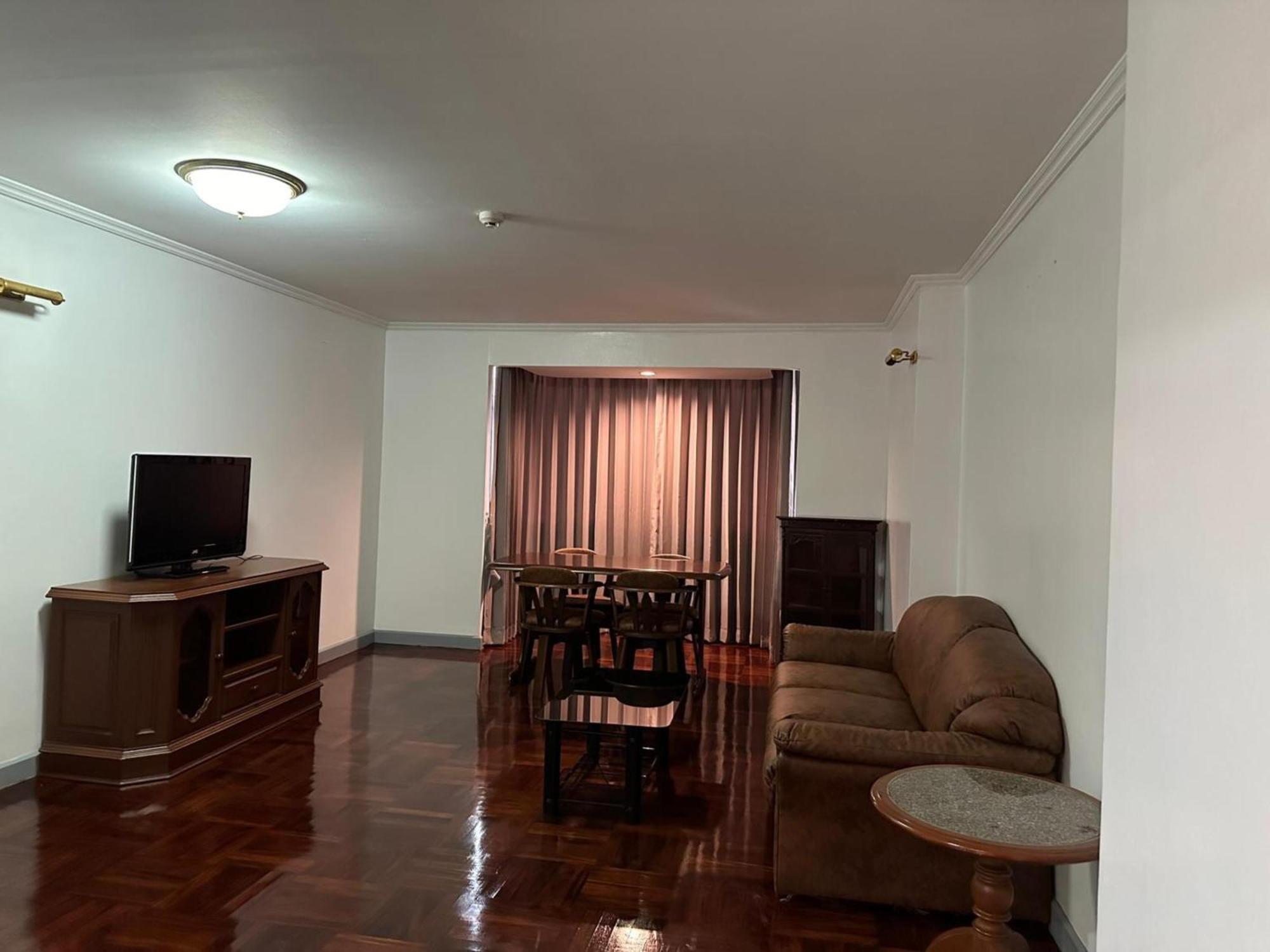 Apartmán Omni Tower Sukhumvit Soi 4 Direct Bangkok Exteriér fotografie