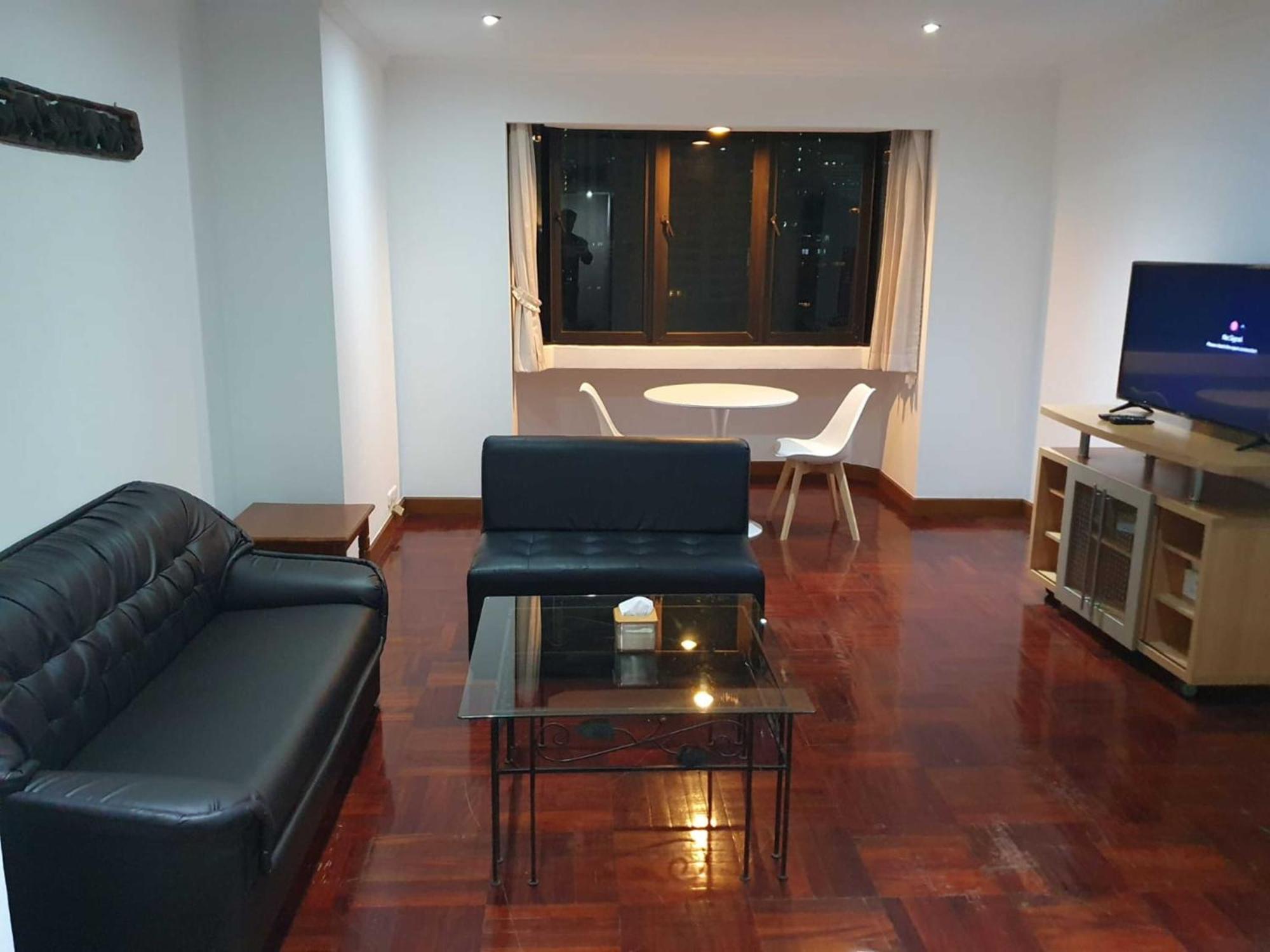 Fully Furnished Omni Tower Apartments Nana - Sukhumvit Soi 4 Bangkok Exteriér fotografie